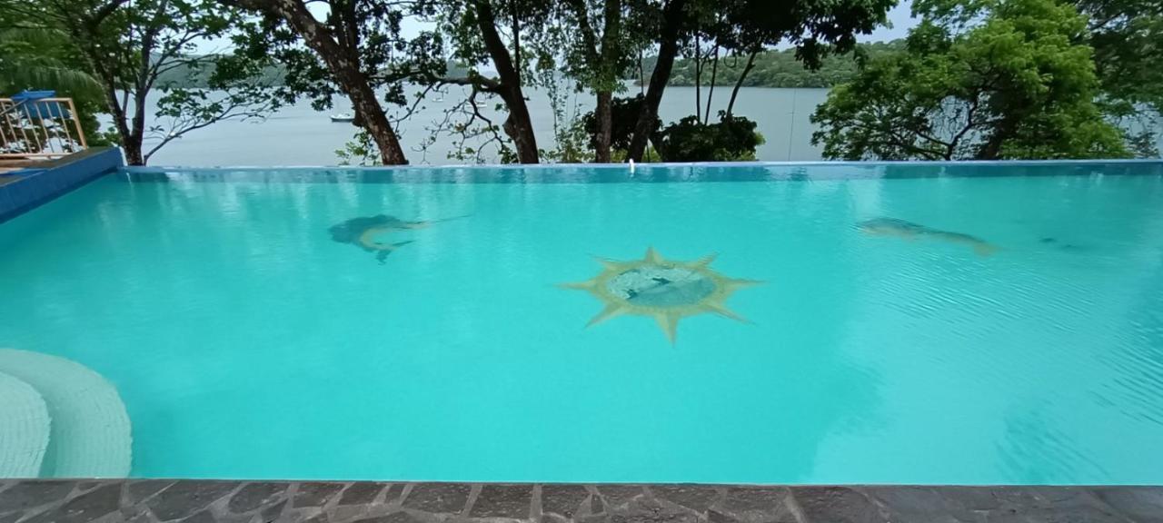 Gone Fishing Panama Resort 博卡奇卡 外观 照片